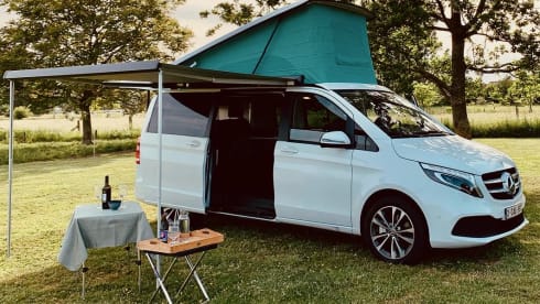 Witte Buscamper – Full Option Travel - Marco Polo '22