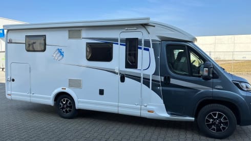 2p Knaus semi-integrated uit 2016