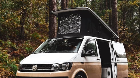 π€ NOVA π€ β 4 berth Volkswagen campervan from 2019