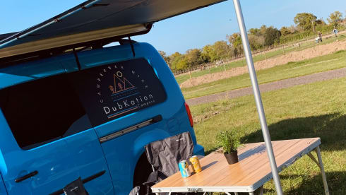 4 Birth – VW Caddy Camper