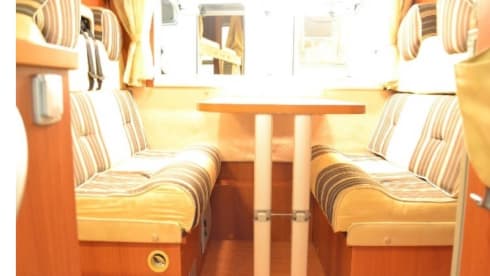 Max – Camper Mansardato Mc Louis