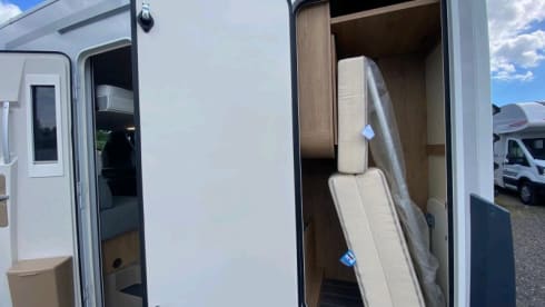 T line 590 – Roller Team T-Line 590 automatic. 5.99M 