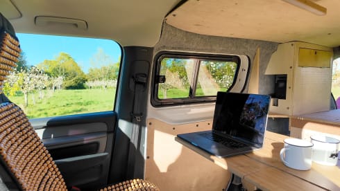 FLO – "FLO" the Climate Camper - A Fully Electric VW ID Buzz Campervan