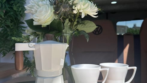 Loch & Leaf – VW Transporter T6.1 de luxe ︱Explorez l'Écosse avec style ︱Entièrement équipé