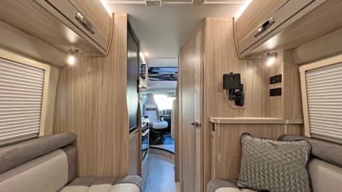 Betty Ruth – Elddis 4 berth Automatic Campervan 2024 With Double Bed Pop Top