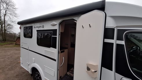 CAPRON Sunlight V 60 (2022)