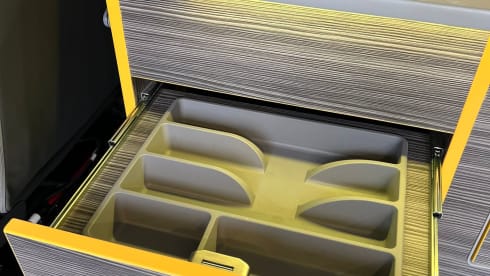 Bumble – Ford Transit Custom Petrol Plug-In Hybrid