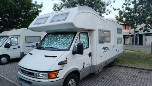 DARDAN – CAMPER MANSARDATO LAIKA