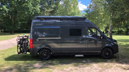 4p Mercedes-Benz Hymer Free S from 2022