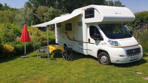 Very spacious 6-person Adria Sun Living