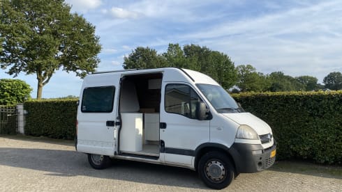Blinco – Cozy, fully equipped 2p bus camper