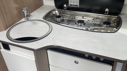  Carado T 459 – Carado T449 Semi-integrated