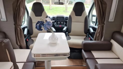 4p Fiat semi-integrated uit 2020