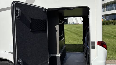 Hymer 570 MLT Xperience B