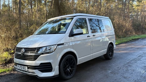 Hamish – Insurance covered! 4 berth Volkswagen campervan from 2020