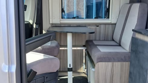 Calico – Four Berth Motorhome