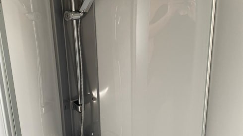 onze camper – 4p Dethleffs semi-intégré à partir de 2021