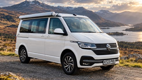 Maggie – Camper Volkswagen a 4 posti letto, modello 2023.