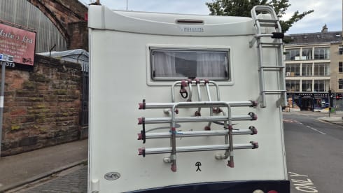 Family Explorer  – 4 berth Fiat bus from 2006