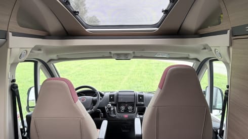 Camper Piano  Paul  🎹 – Nice Adria camper 2p