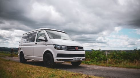 4-persoons Volkswagen camper uit 2017