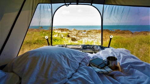 Ongi – Furgone attrezzato per 4 persone con tetto apribile