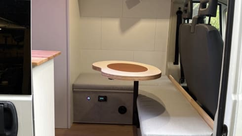 Evanlis  – 2p Citroën campervan uit 2025