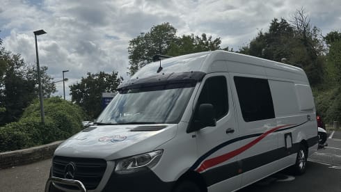 2p Mercedes-Benz bus from 2019 Newly built 