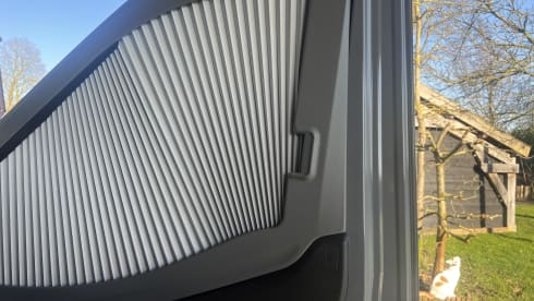 Luxury 6p Mercedes-Benz camper