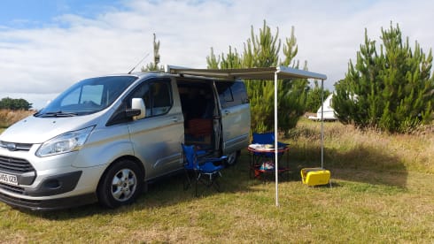 Kernow Cruiser – 2015 Luxury 2 Berth Transit Custom