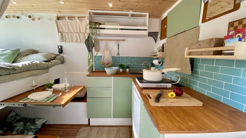 Jack (hit the road) – 2p Ford campervan uit 2010