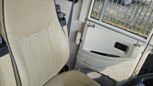 4p Hymer integrated from 2004