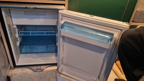 JEANY – 2 berth Renault campervan from 2015