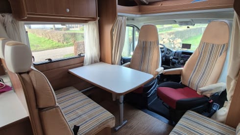 Carado semi-intégré confortable de 2013 pour 4 personnes