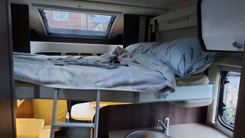 South Coast Explorer – 4 berth Roller Team Coachbuilt from 2017