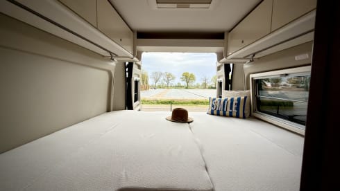 Making Memories 7 – 2-person Eura Mobil bus from 2025