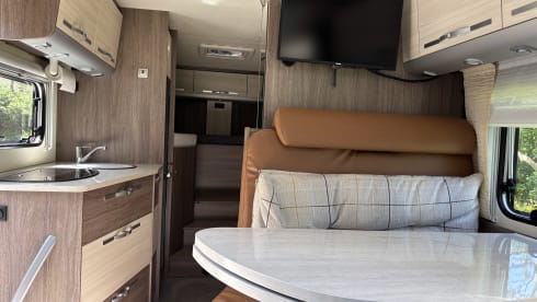Bürstner 2015 luxe 3 personnes + très complet