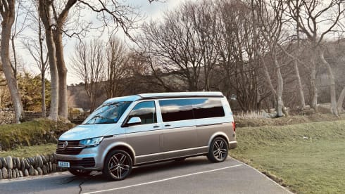Aggi – AGGI DUB - VW (LWB) Camper with all your creature comforts- North Devon