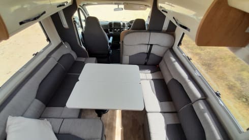 Roller Team Autoroller 707 luxury motorhome