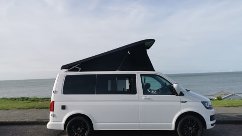 5 seater 4 berth Volkswagen T6 VW campervan 2019