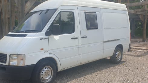 Russell – 2 berth Volkswagen campervan from 2002