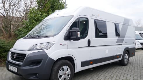 Sun Living Flexo 6.40, 2 sleeping 4 seats, length beds, Airco!!