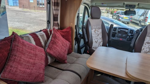 Bertha – 4 berth Bailey complete with secure dog pen