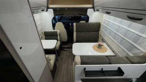2. Ford Glamys 322 for 6 persons (model 2025)