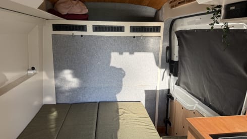 Omgebouwde (2025) offgrid bus