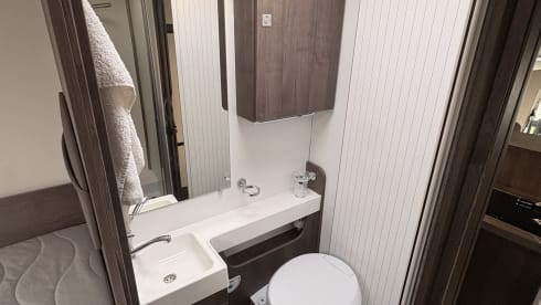 happy camplife – 5p Ford semi-integrated uit 2023