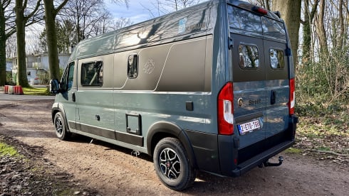 2p Knaus bus from 2024 automatic