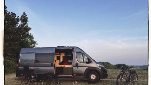 Pistachio - Off Grid - Peugeot Boxer L4H2 