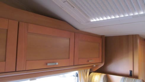 Henry – 4 berth Elddis 100 Sunseeker - 6 Belts