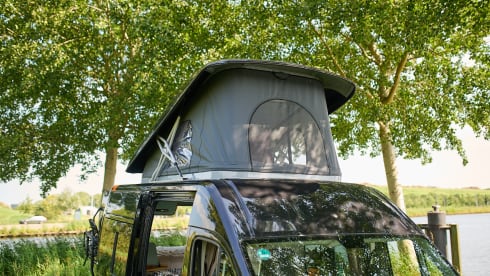 - voor de uitslapers – Camping-car modulaire avec toit relevable pour 4 personnes